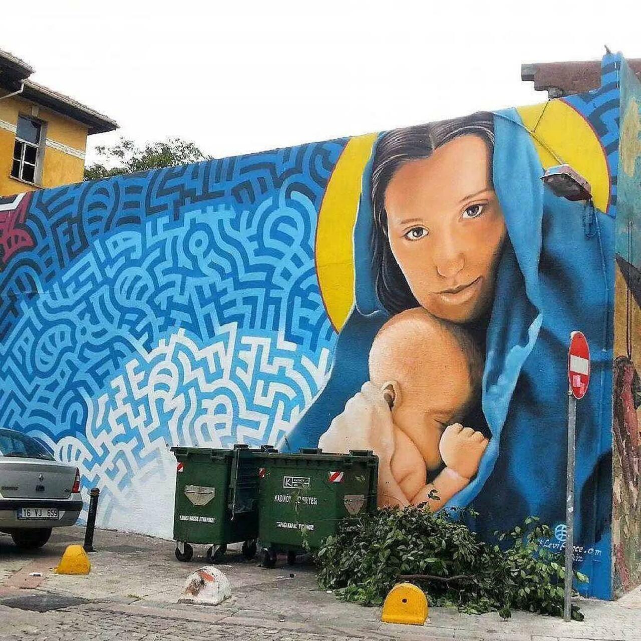 #streetartkadikoy #streetart #graffiti #publicart #urbanart #sokaksanatı #streetartistanbul #istanbulstreetart #mur… http://t.co/sMEOrB77b5