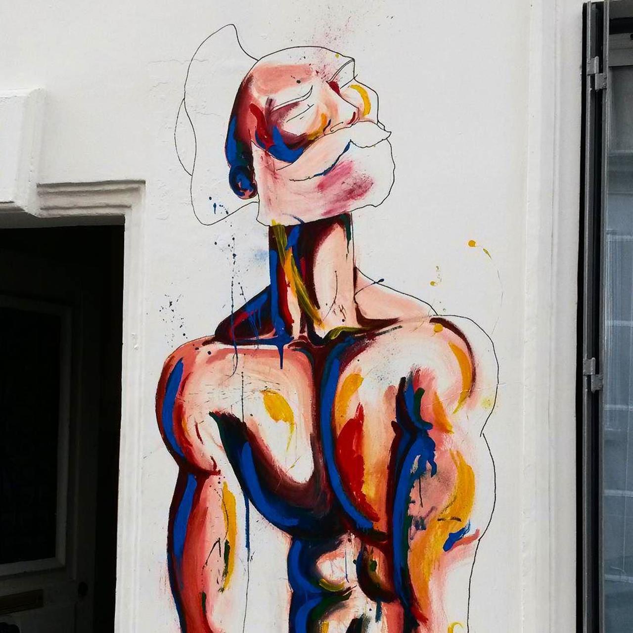 #Paris #graffiti photo by @princessepepett http://ift.tt/1LigwjW #StreetArt http://t.co/pP7He9CSJT