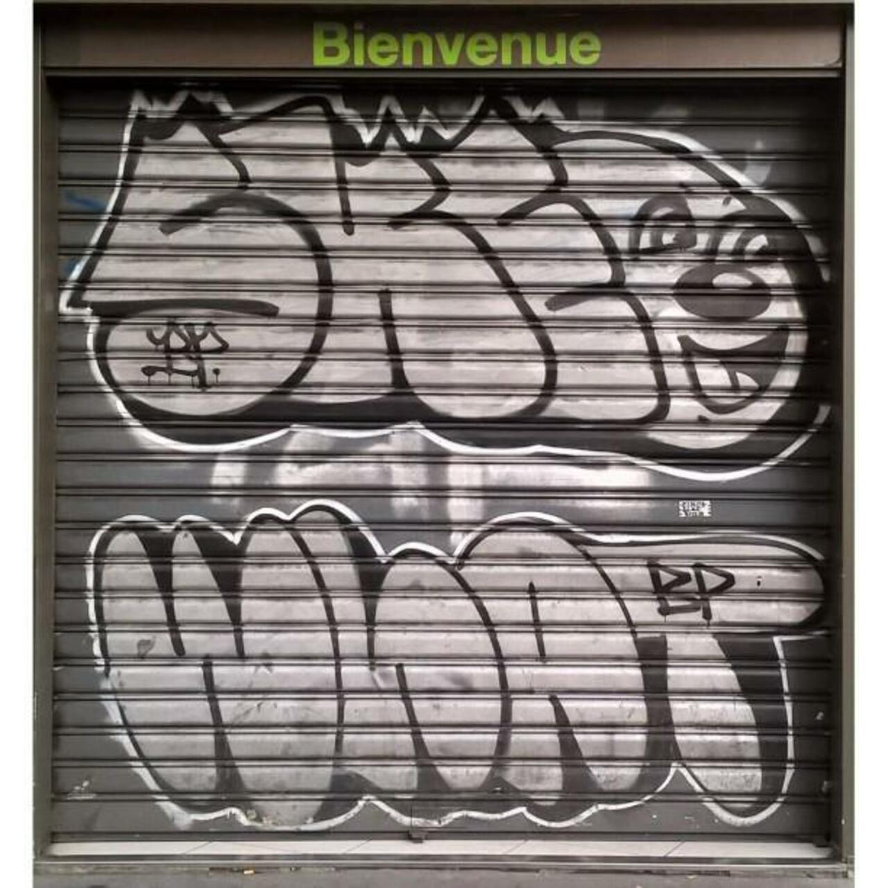 SKEO & WHAT
#streetart #graffiti #graff #art #fatcap #bombing #sprayart #spraycanart #wallart #handstyle #lettering… http://t.co/Bn2f9QXIc9