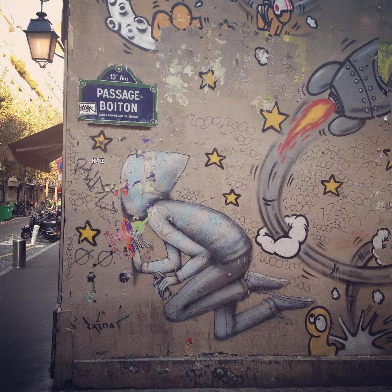 RT @circumjacent_fr: #Paris #graffiti photo by @camontazparis http://ift.tt/1OAaEqR #StreetArt http://t.co/G7cpPgYWHl