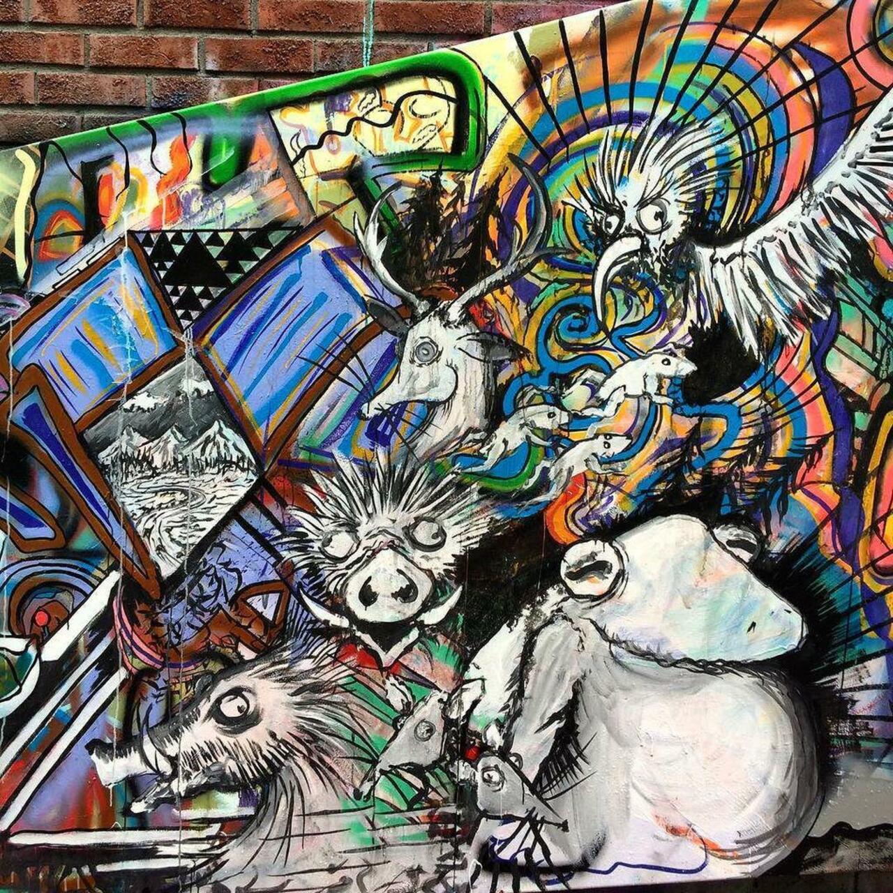 #brenneriveien #streetart #gatekunst #graffiti #stencil #streetartoslo #oslostreetart #streetart_monaslilleverden b… http://t.co/BsMRfGDoqn