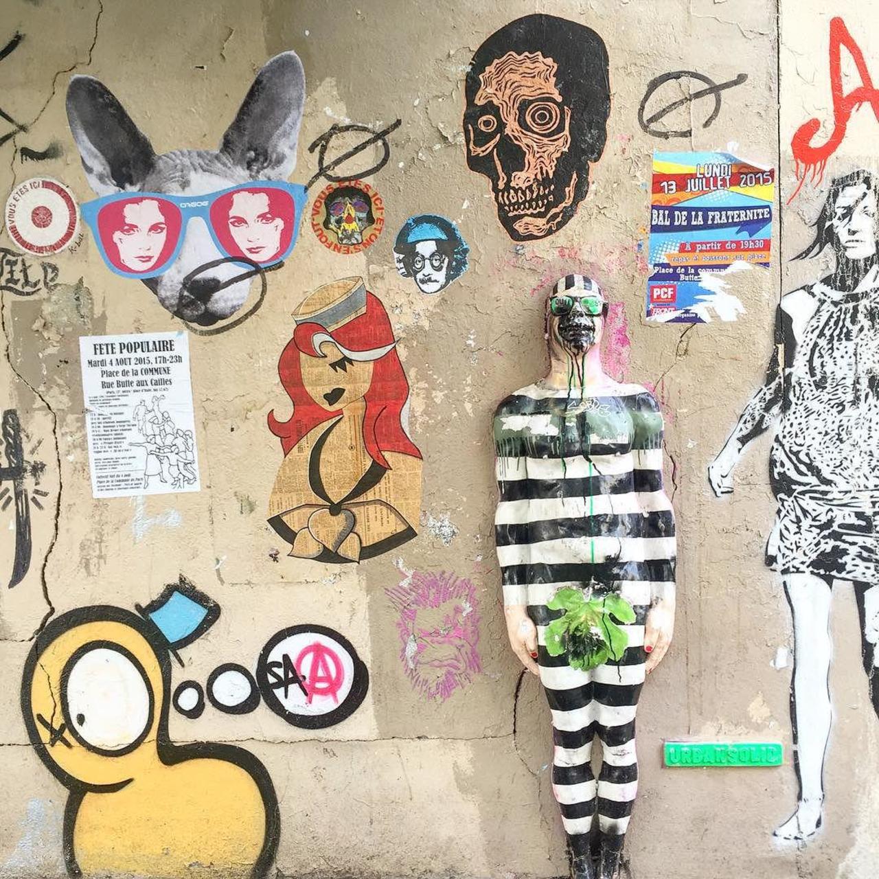 #Paris #graffiti photo by @catscoffeecreativity http://ift.tt/1LvKpAU #StreetArt http://t.co/dgJx29OV0z