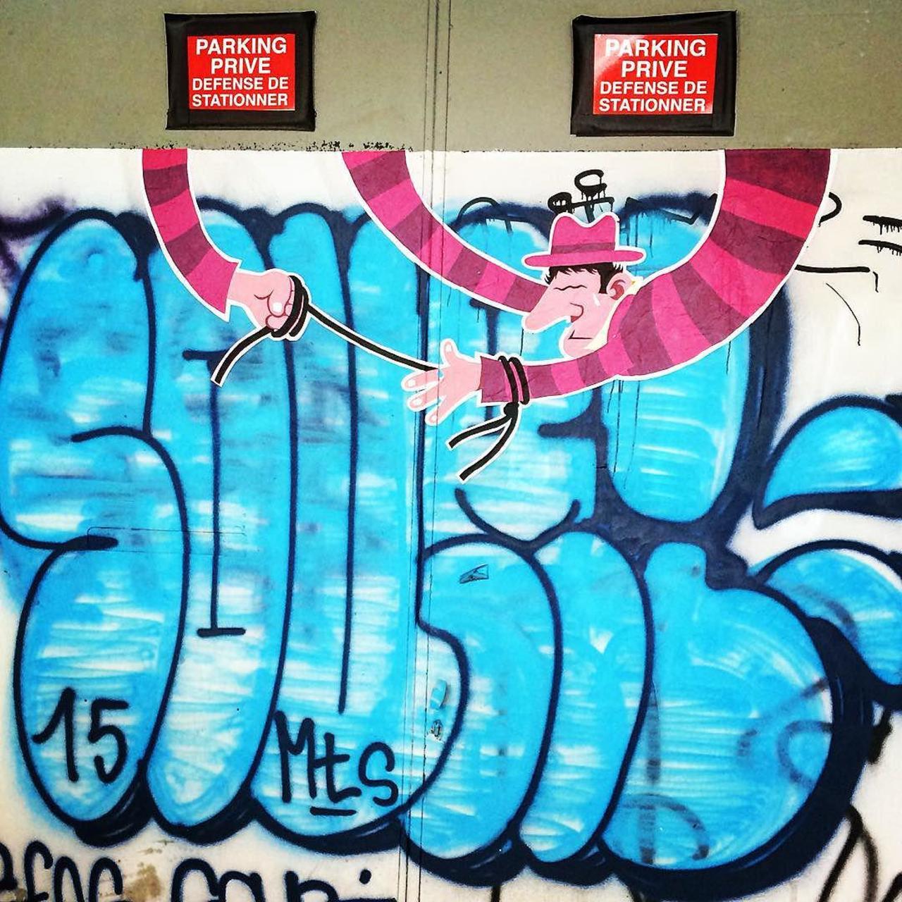 #Paris #graffiti photo by @julosteart http://ift.tt/1MFso49 #StreetArt http://t.co/17nipd9nHJ