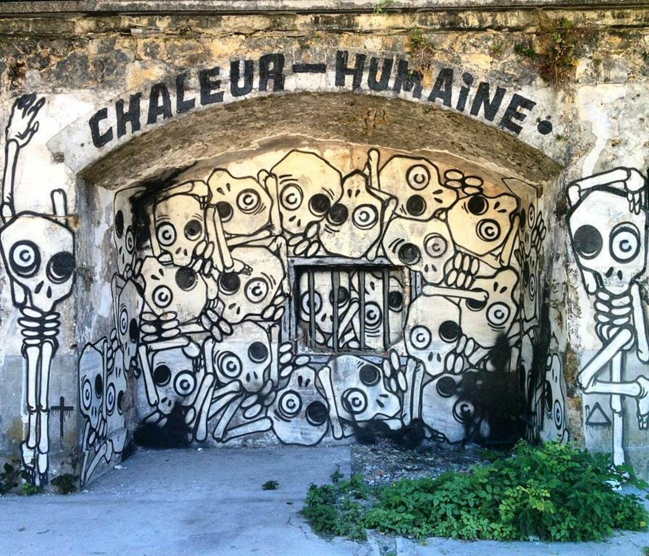 #Paris #graffiti photo by @ceky_art http://ift.tt/1PnlGRP #StreetArt http://t.co/bwMlZYWbST