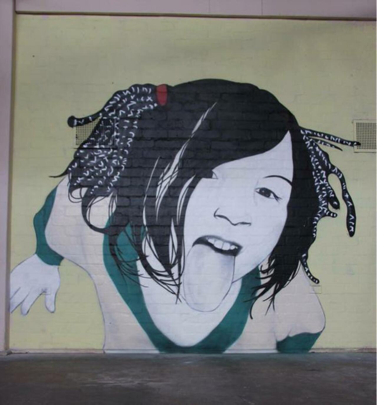 RT @streetartkami: Street Art by the artist 'Be Free'

#art #arte #graffiti #streetart http://t.co/hb2ZQmnm7B