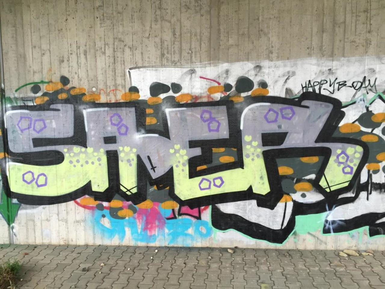 ...in Taunusstein // Sader //#streetart #graffiti http://t.co/4cSi0wpUet