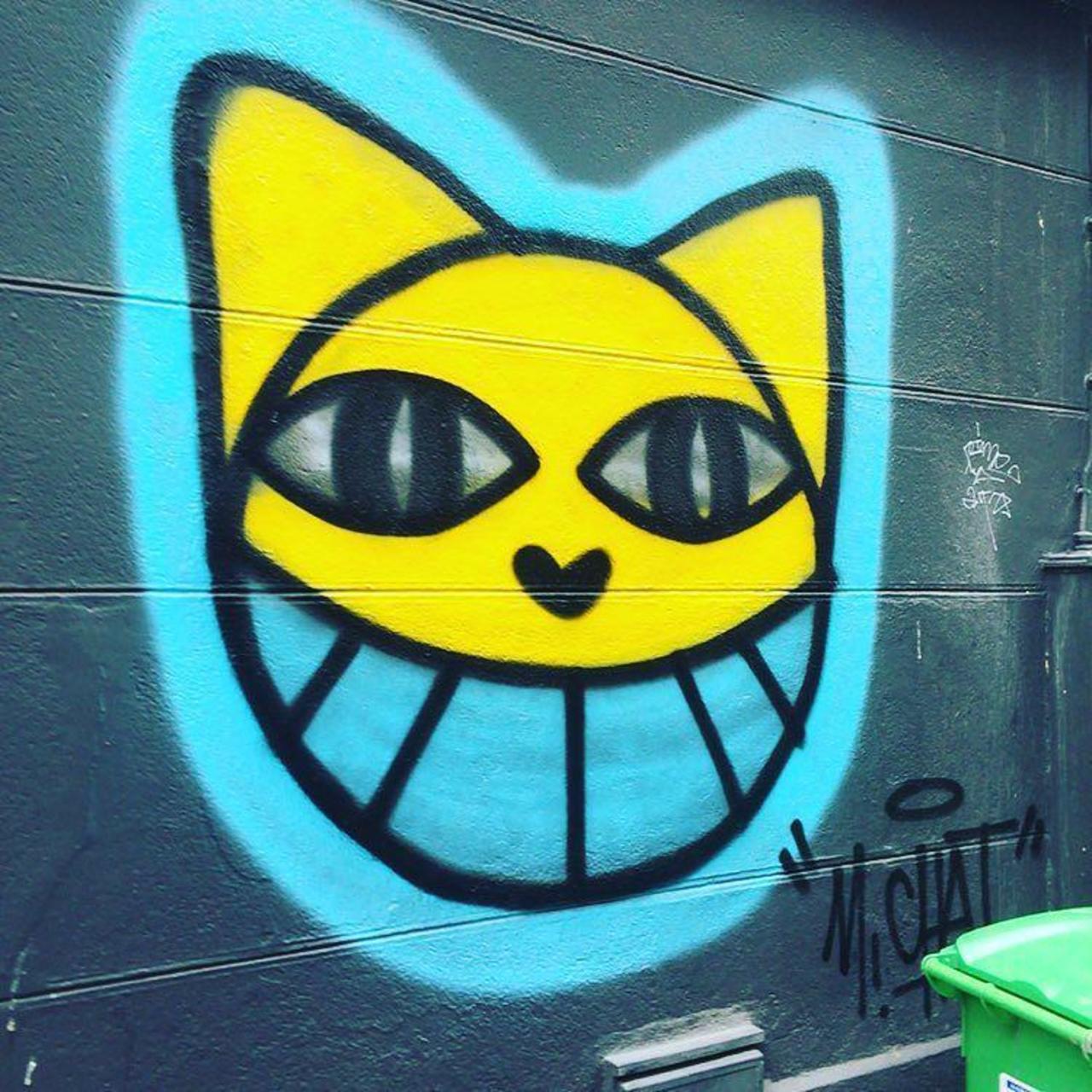 #m.chat #street #streetart #streetartparis #paris #parisstreetart #wall #mur #graff #graffiti #art #artderue #artur… http://t.co/kNZ0UJ8cgB