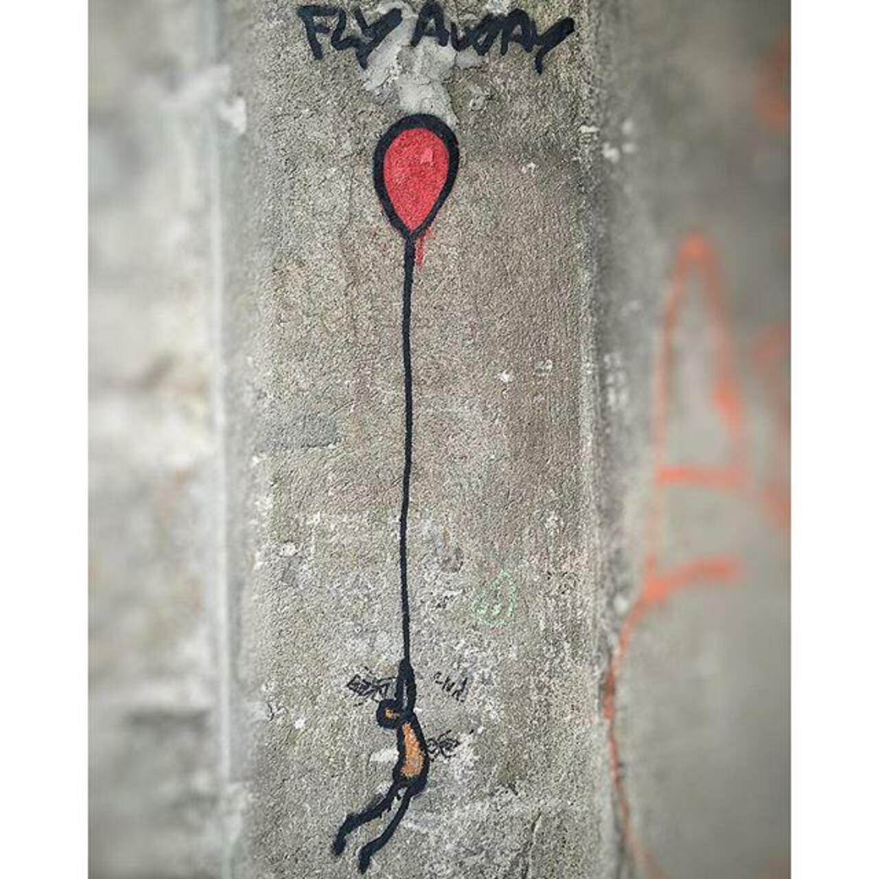 RT @LioKlingo: #murales #love #pisa #perchiancoracicrede #streetart #graffiti by lgfme http://t.co/hgzovfcbci