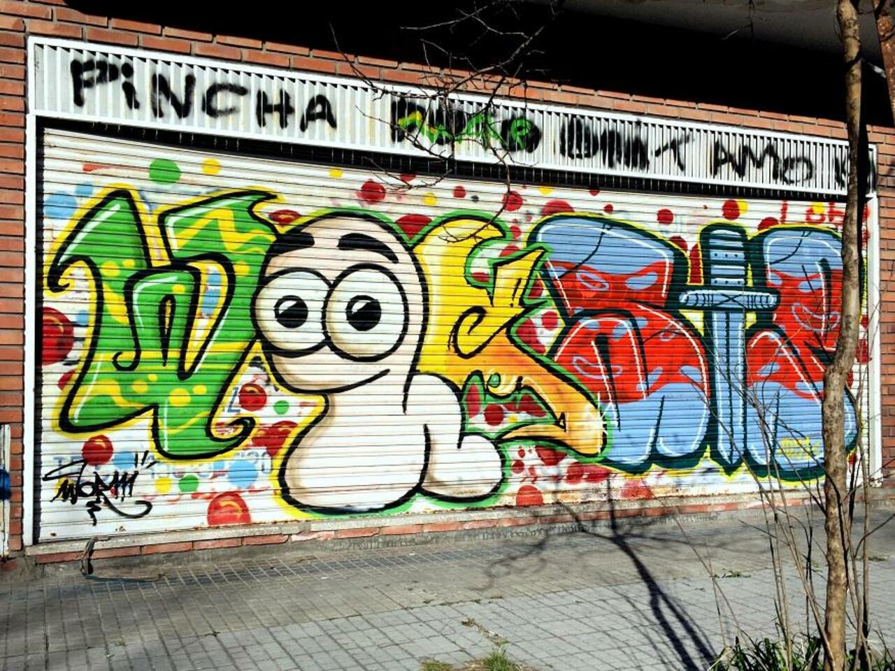 #Graffiti de hoy: <Another happy little ghost> calle 17, 65y66 #LaPlata #Argentina #StreetArt #UrbanArt #ArteUrbano http://t.co/juOv13p6b9