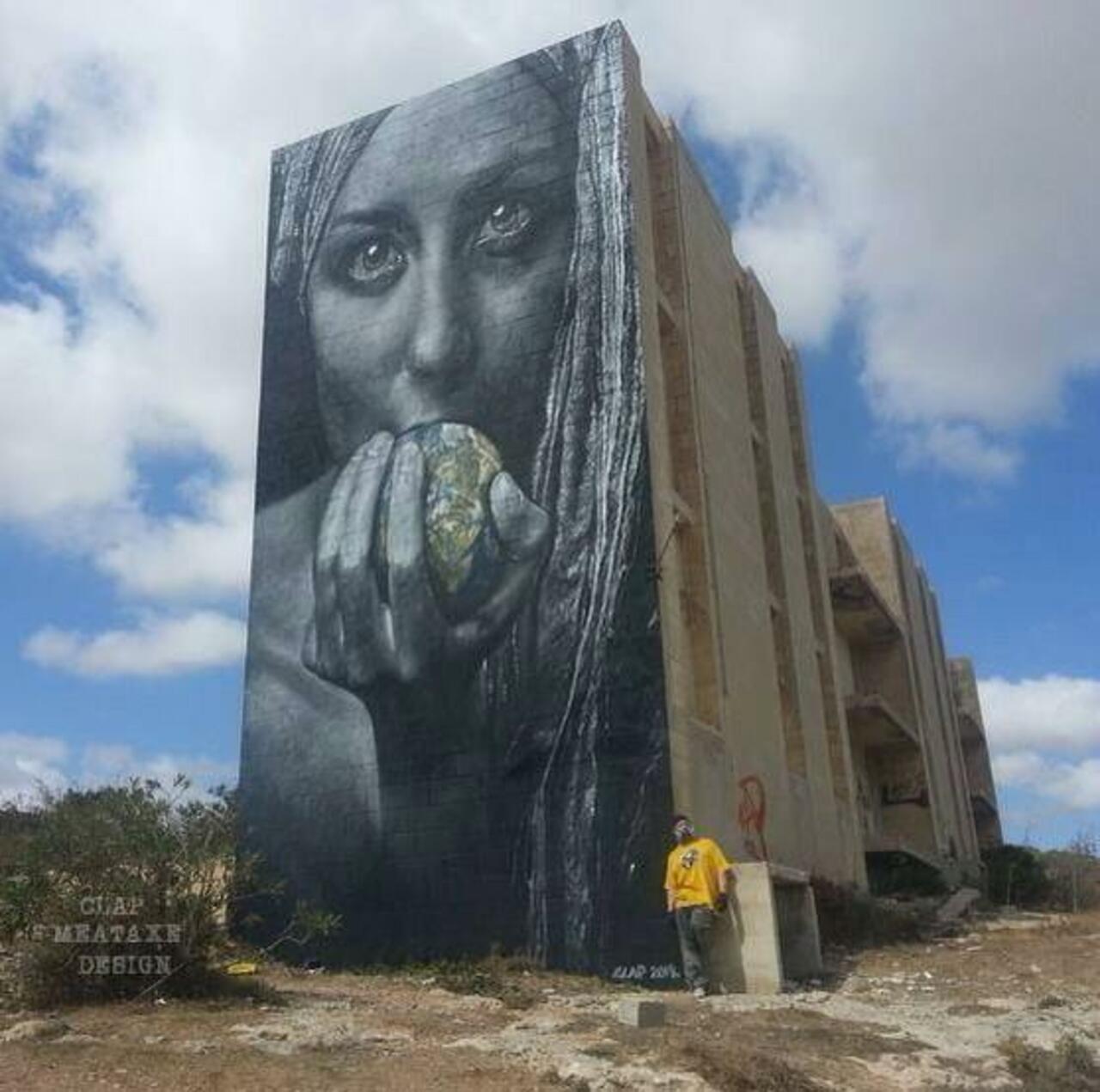 RT @designopinion: Artist Meataxe new awesome large scale Street Art mural in Malta #art #graffiti #mural #streetart http://t.co/E6z9GtPfe3