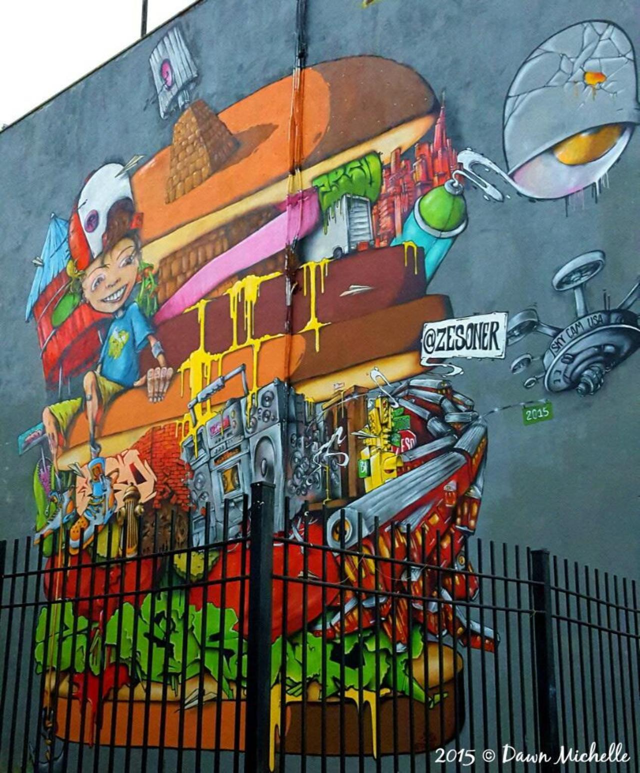 A @zesoner burger. #nyc #graffiti #streetart #art #graff @circumjacent @circumjacent @MadeInManchestr @GraffitiFeed https://t.co/WTeYoSclPx