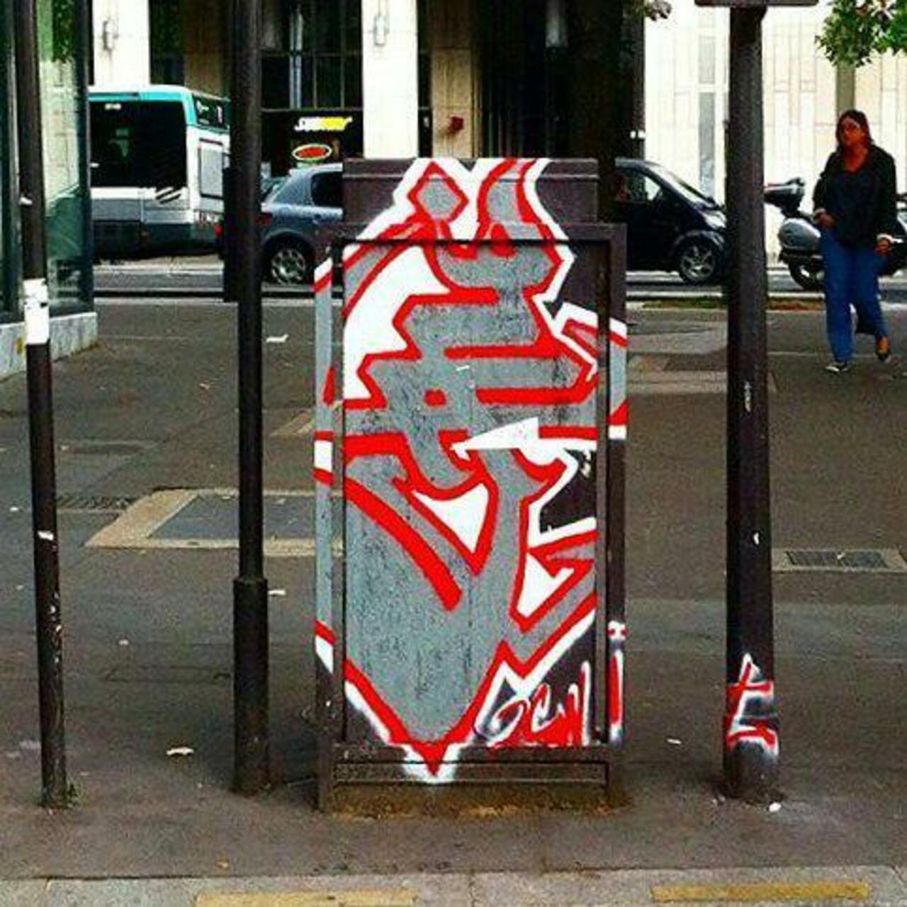 #streetart #streetarteverywhere #streetshot #graffitiart #graffiti #arturbain #armoireelectrique #stencil #sprayart… https://t.co/uxn41eElim