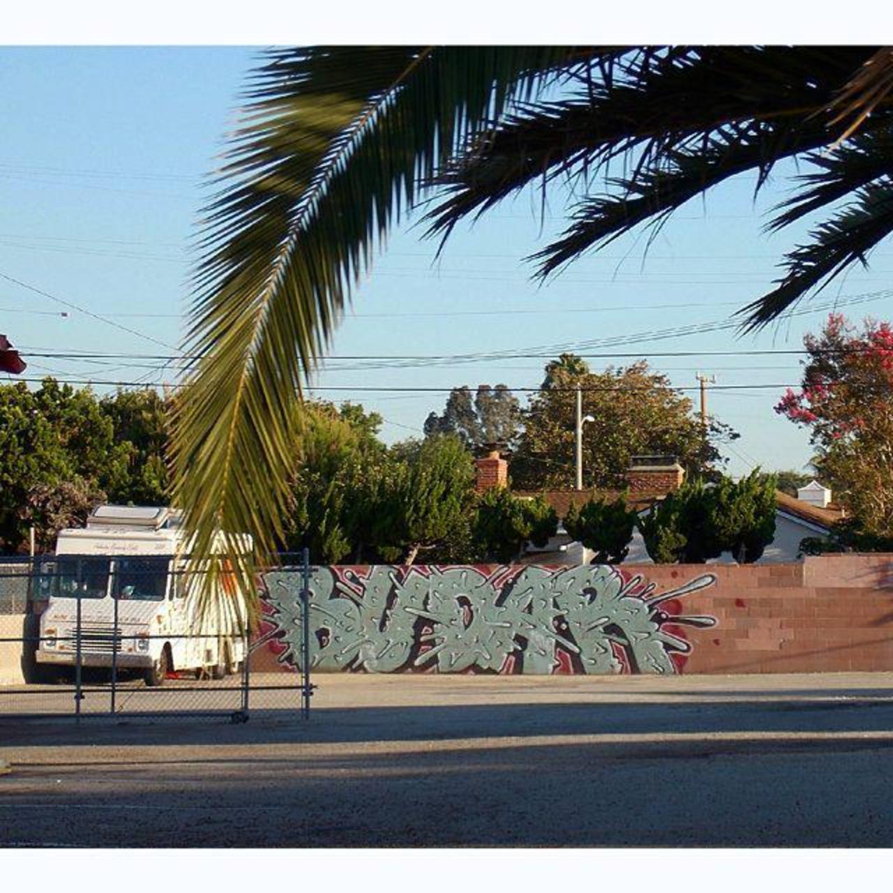#budar #graffiti #streetphotography #streetart #lastreetart #streetartla #graffitistreetart #urbanart #artecallejer… https://t.co/261YOVADgt