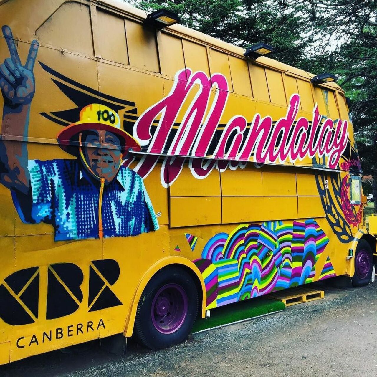 The Mandalay Bus. Best street eats around! #streetart #graffiti #art #CBR #Canberra #publi… http://ift.tt/1NT5GHe https://t.co/IR6YOHh0tV