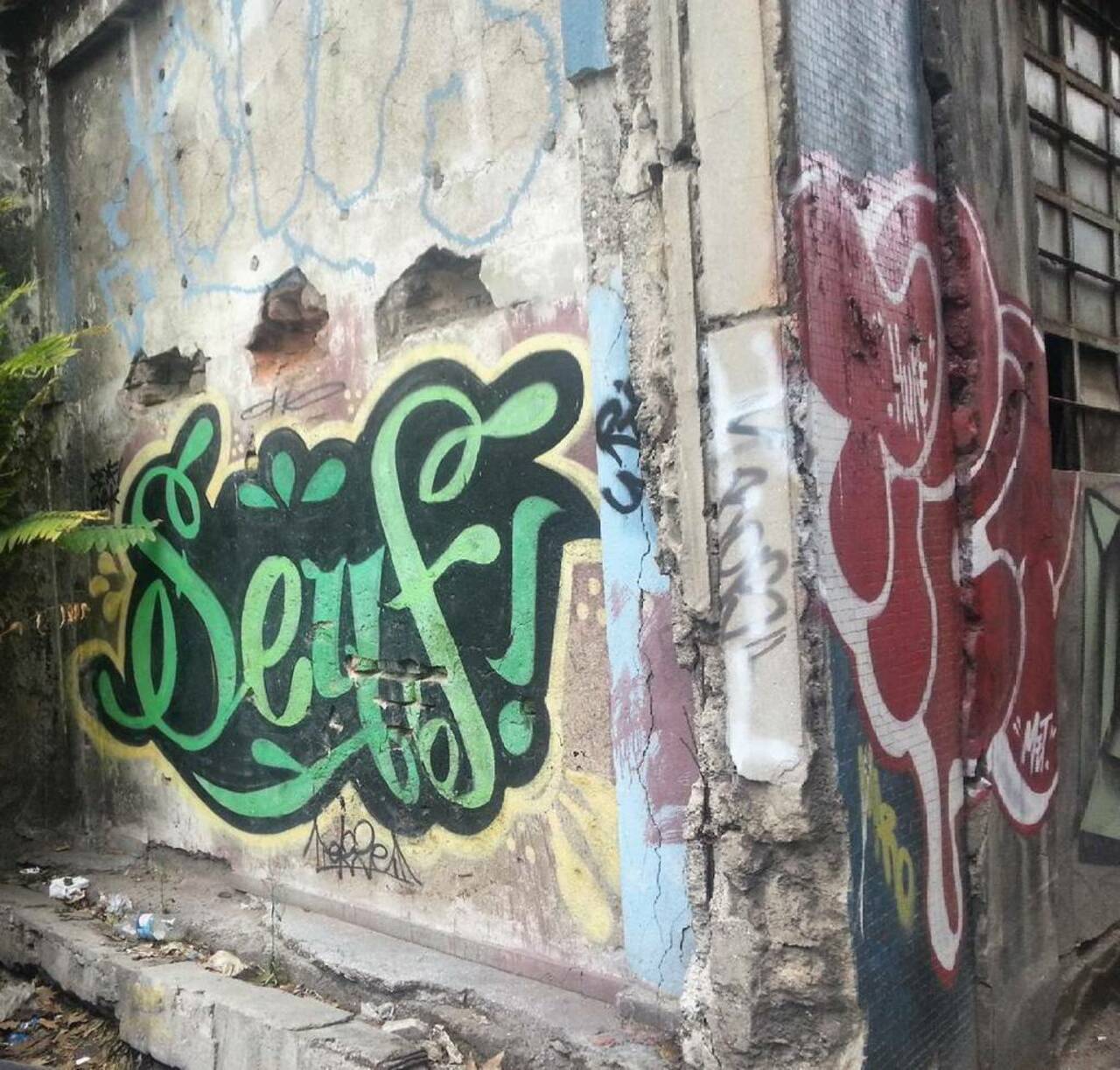 #streetartkaraköy #streetart #graffiti #publicart #urbanart #sokaksanatı #streetartistanbul #istanbulstreetart #gra… https://t.co/9ErhTIk1Vi