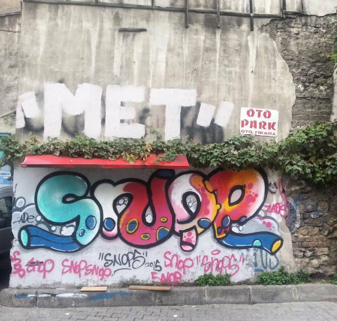 #streetartkaraköy #streetart #graffiti #publicart #urbanart #sokaksanatı #streetartistanbul #istanbulstreetart #gra… https://t.co/tKzwTA8KXL