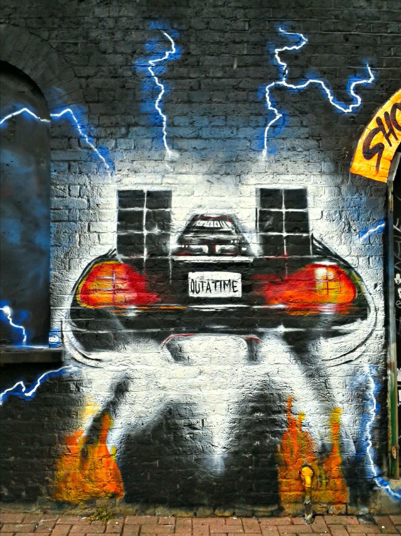 #Celebrating the 30th #anniversary of #BackToTheFuture, #graffiti in #shoreditch #London #BackToFutureDay #streetart https://t.co/1ouOx8fbZk
