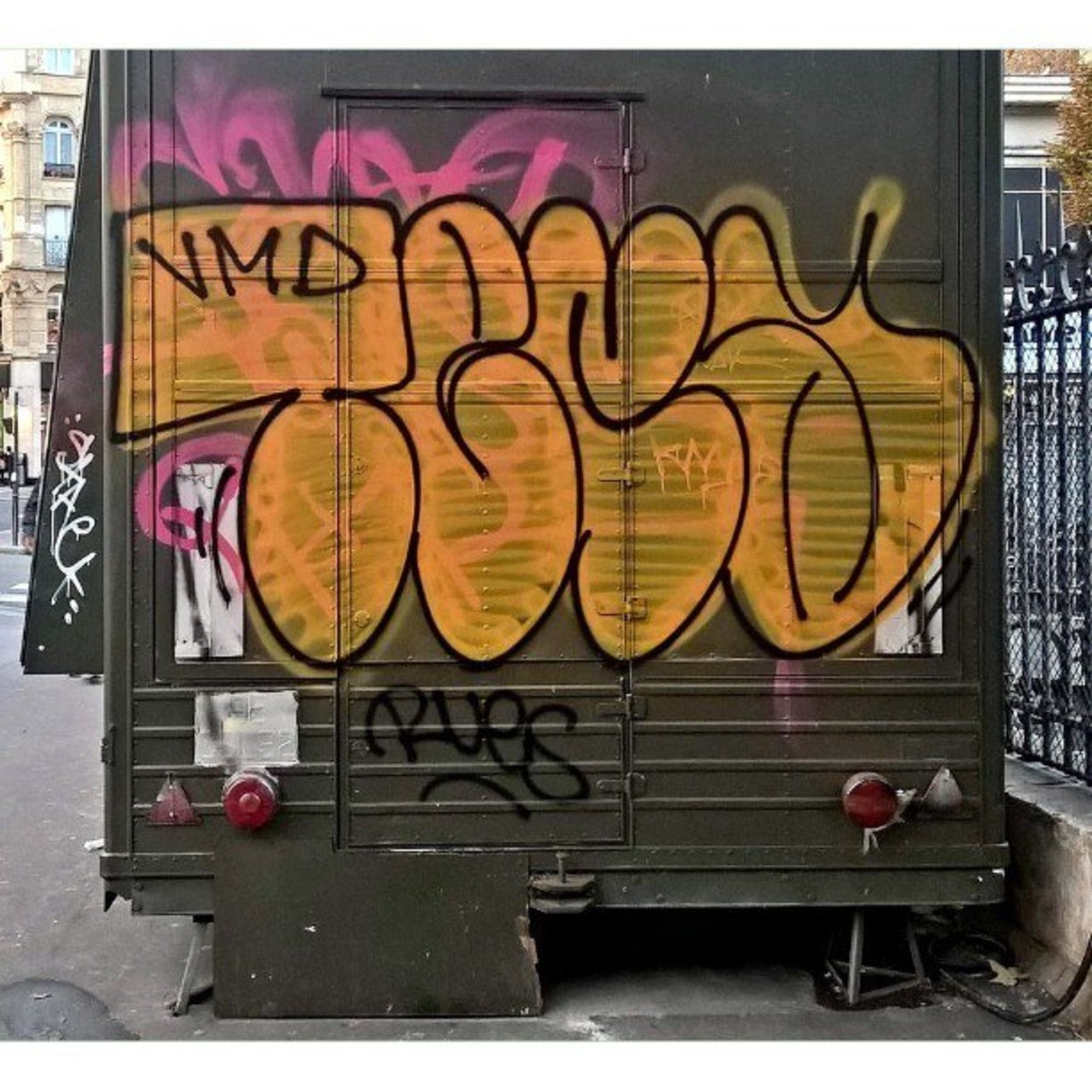 TERA
#streetart #graffiti #graff #art #fatcap #bombing #sprayart #spraycanart #wallart #handstyle #lettering #urban… https://t.co/KcannfyX01