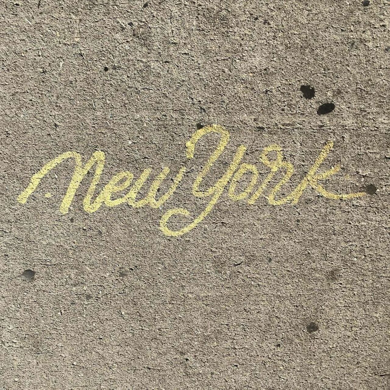 Ground Graffiti
Bowery Street NYC
#graff #graffiti #graffitinyc #outsider #outsiderart #street #streetart #streetar… https://t.co/0PlBSIDU7q