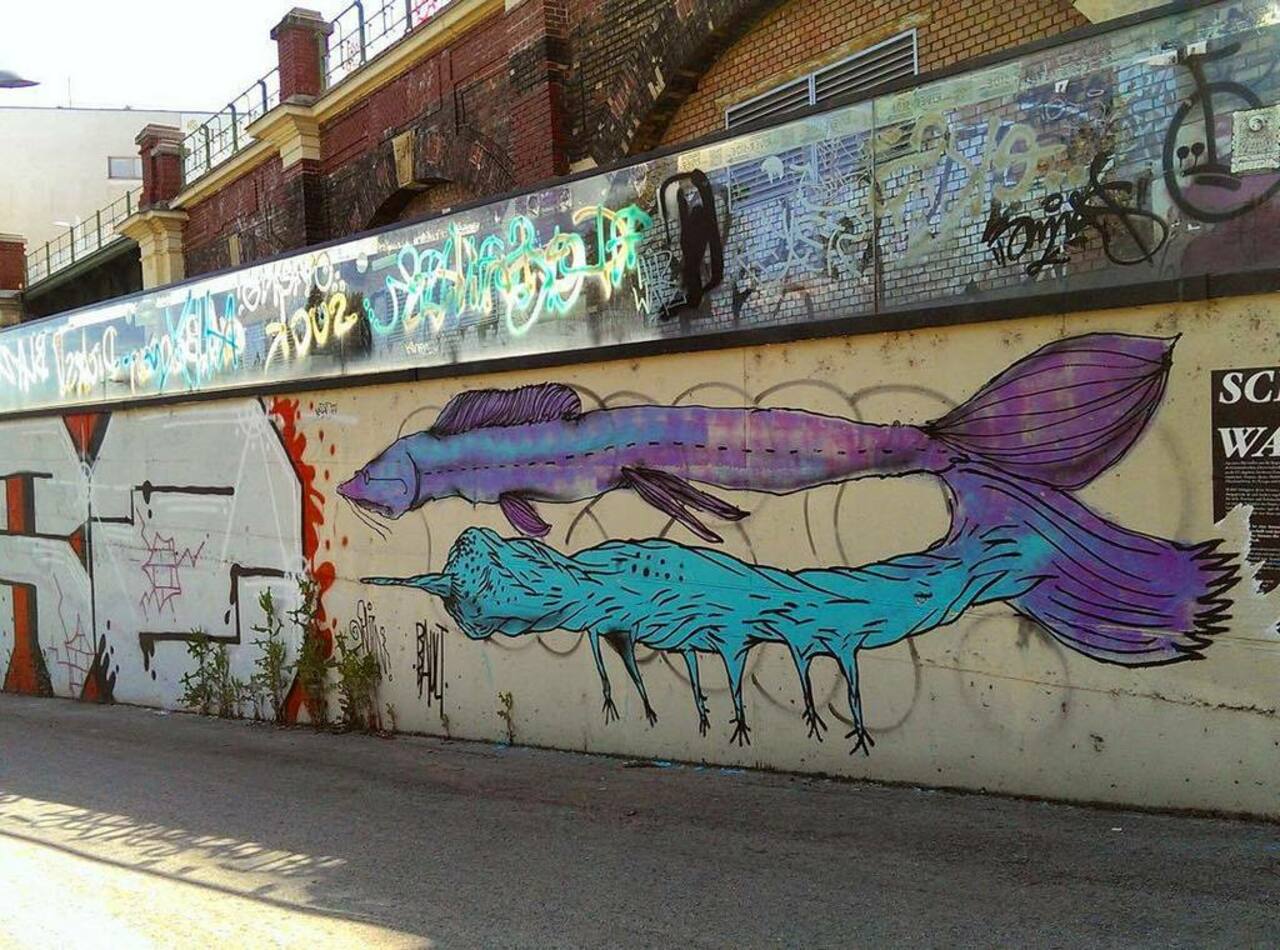 Street side in Vienna. #tw #streetart #graffiti #streetarteverywhere #grafigers #travel #painting #design #walls #a… https://t.co/jGrzraASwU