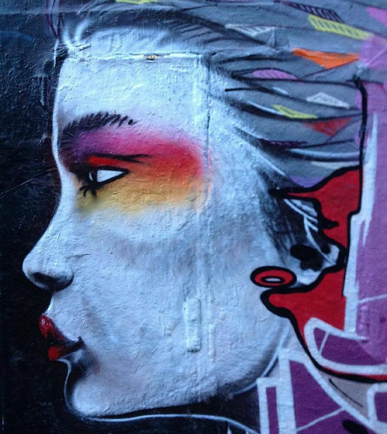 Make up #street #streetart #streetartparis #graff #graffiti #wallart #sprayart #urban #urbain #urbanart #urbainart … https://t.co/EwARlC82IJ