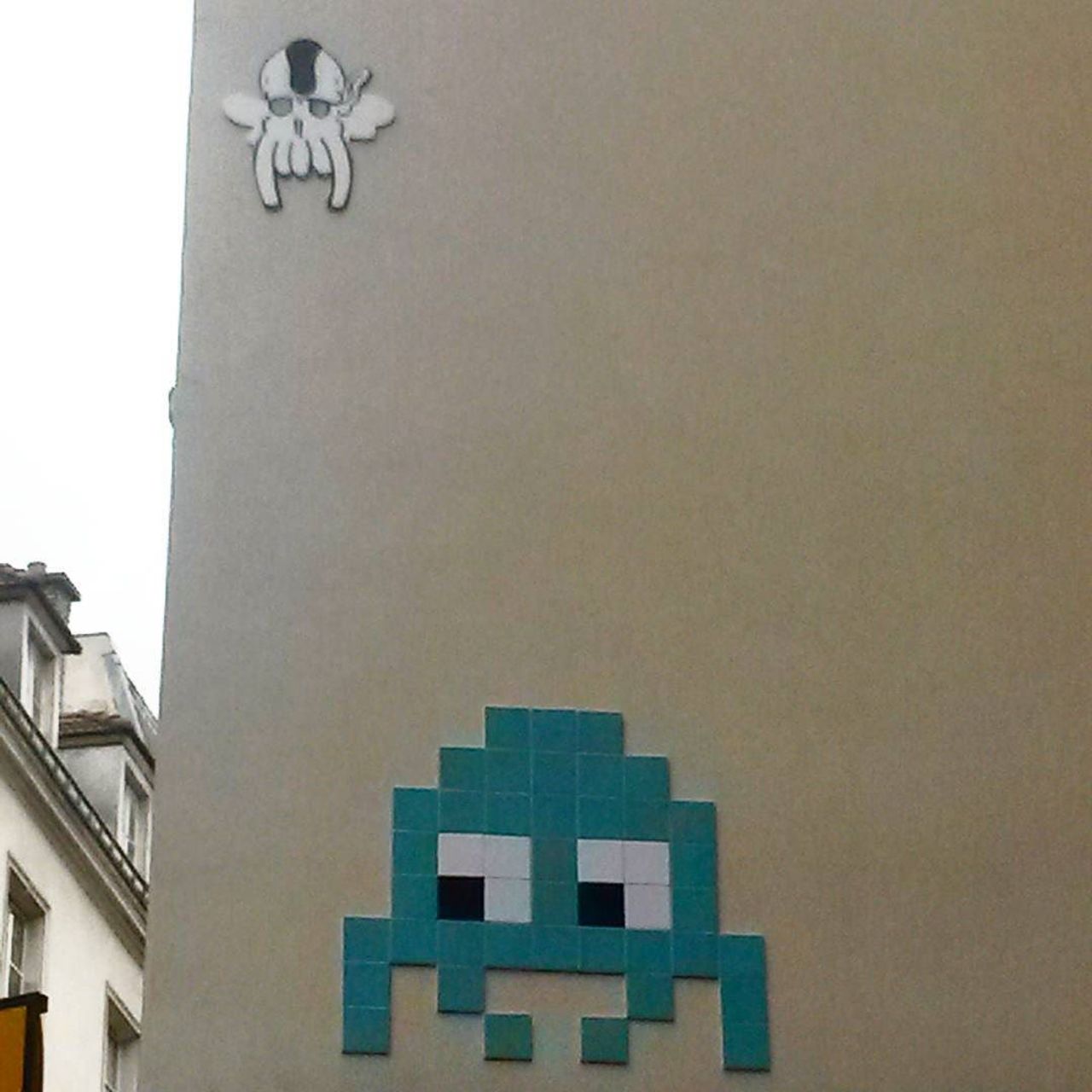 #Paris #graffiti photo by @princessepepett http://ift.tt/1MZUVl4 #StreetArt https://t.co/PRvxsmhJ6T