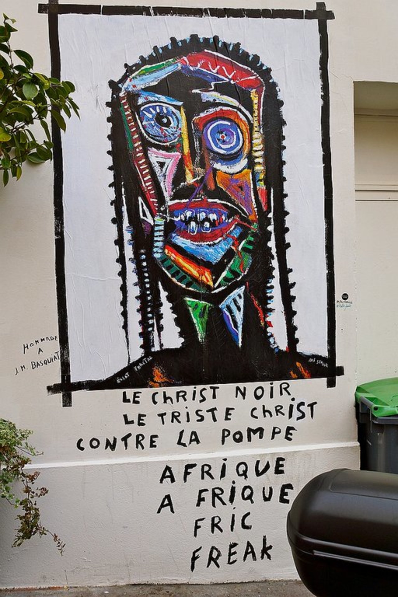 Street Art by anonymous in #Paris http://www.urbacolors.com #art #mural #graffiti #streetart https://t.co/1njmASTPij