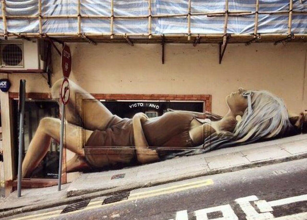 RT @5putnik1: Street Chic   •  #streetart #graffiti #art #funky #dope . : https://t.co/lAhLFY9e31