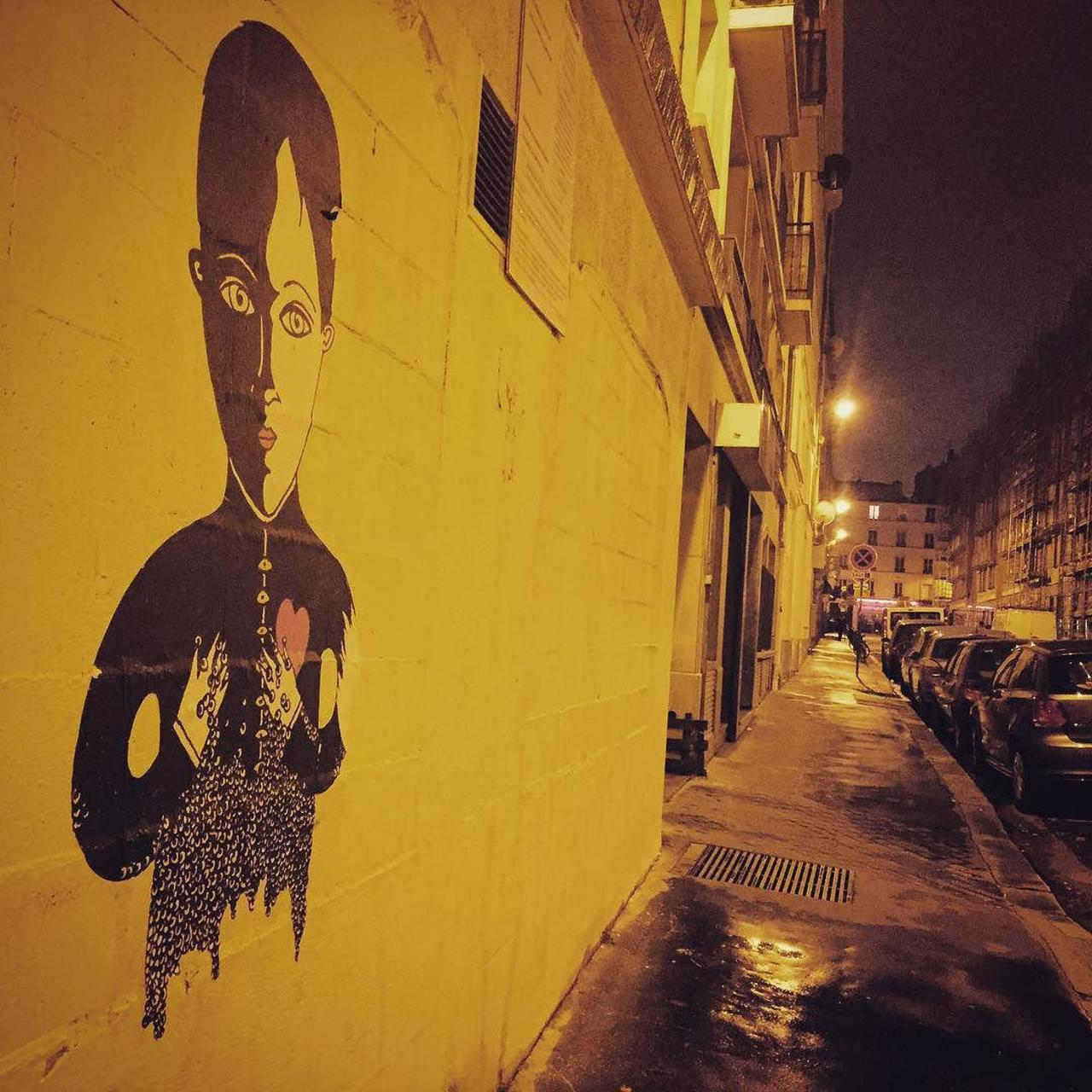 RT @circumjacent_fr: #Paris #graffiti photo by @ladiani http://ift.tt/1GJfVpv #StreetArt http://t.co/qj9qs6dZNa