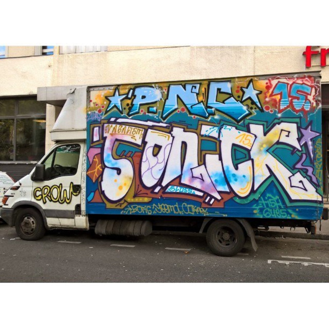SONICK
#PNC #camtar #camionsparisiens #trucks_of_art #graffititruck #truckart #streetart #graffiti #graff #art #fat… https://t.co/1lPQaSD8Kl