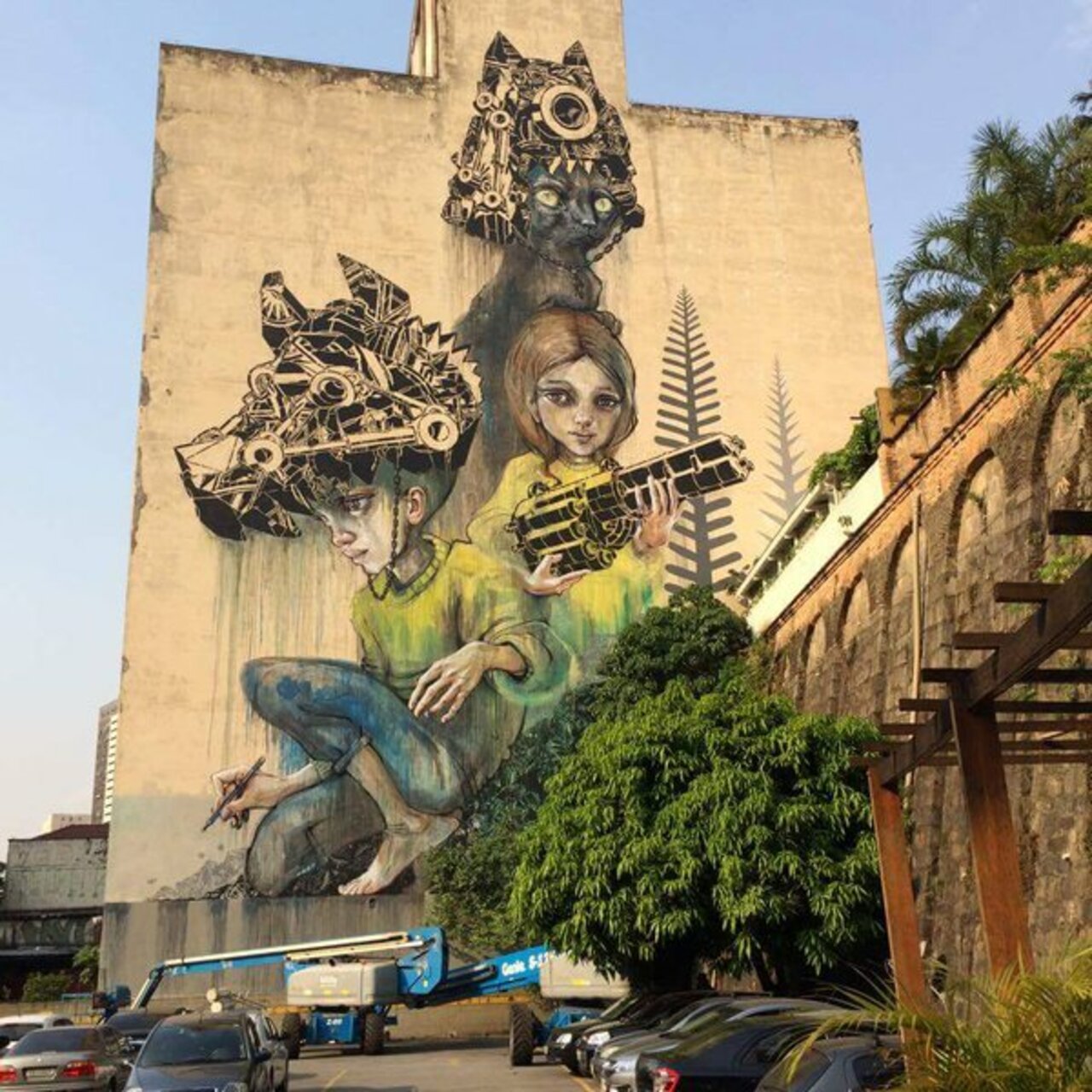 RT @streetartscout: A little haunting, but beautiful! RT @CmoaXWoman: Herakut #streetart #urbanart #art #graffiti https://t.co/6lVq4ITNEN