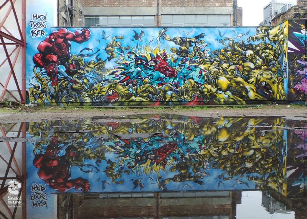 #Streetart #urbanart #graffiti #mural "The Attack of the Moloids", 2013 by #artists Probs and Izer.... #reflection https://t.co/C2jKuXSGSw