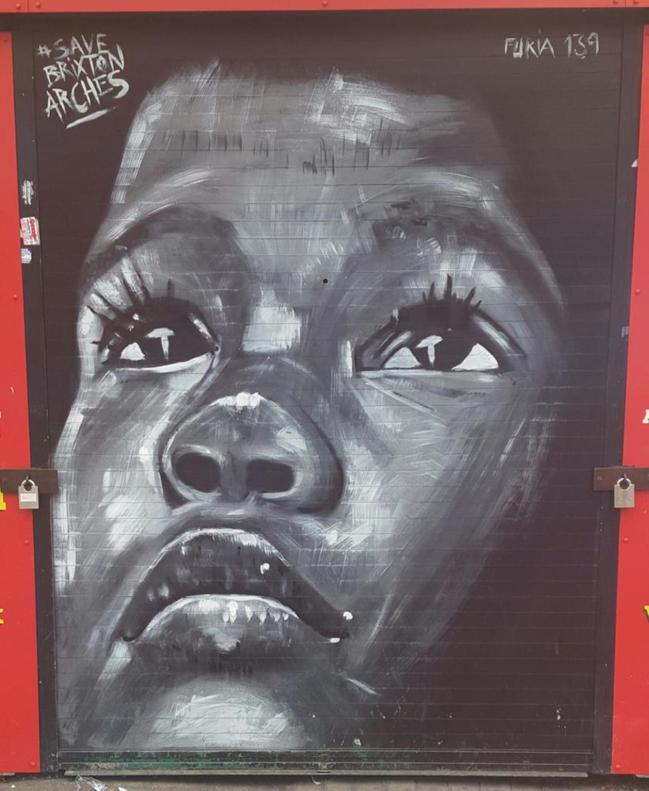 RT @chickenpox13: #savebrixtonarches #StreetArt #graffiti #Brixton https://t.co/Jksg4By80u