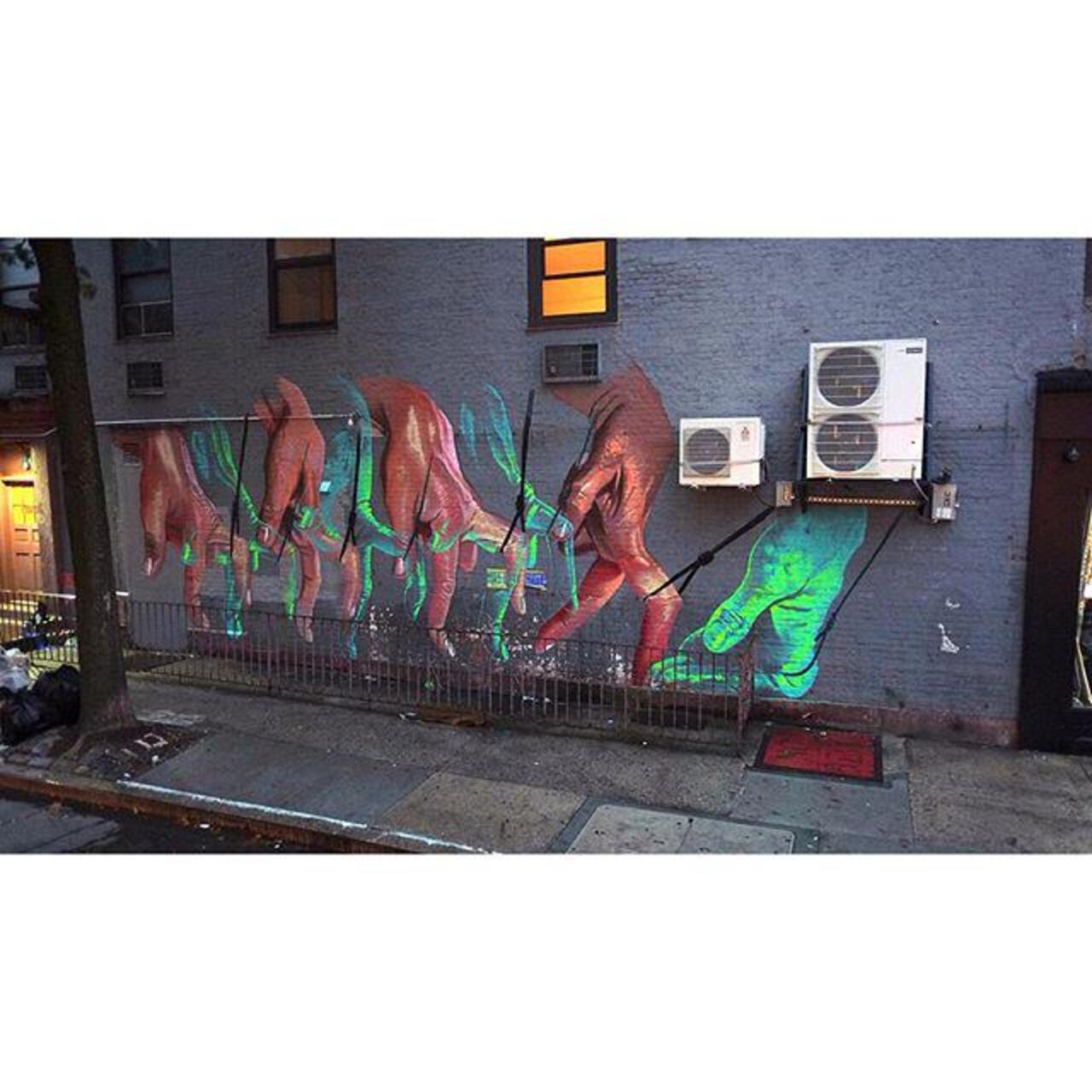 RT @cakozlem76: Casemaclaim #streetart #urbanart #graffiti http://t.co/6YOr7hbHqO
