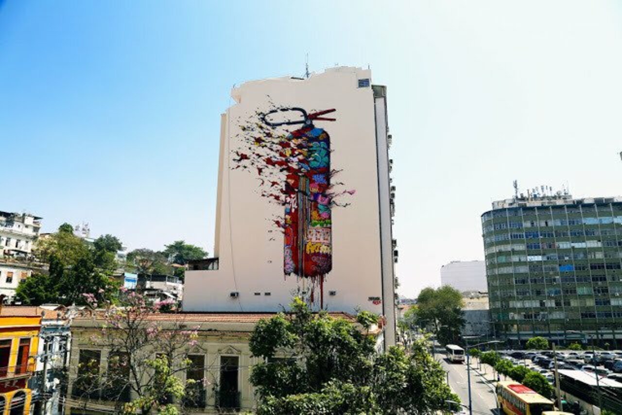 RT @bbbmagazine: Giant #streetart piece on the streets of Rio de Janeiro by #graffiti artist Brusk DMV.

http://wp.me/p2dpFM-3cV https://t.co/LJsOx9WoPV