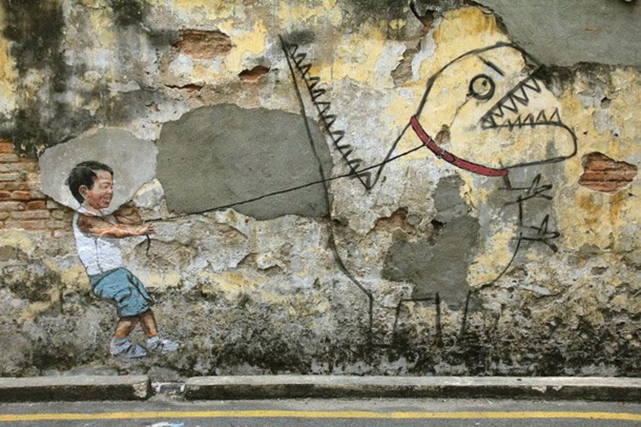 “Little Boy with Pet Dinosaur”  by Ernest ZacharevicPenang, Malaysia#streetart #mural #art #graffiti #Malaysia https://t.co/WjpHTZUp2M