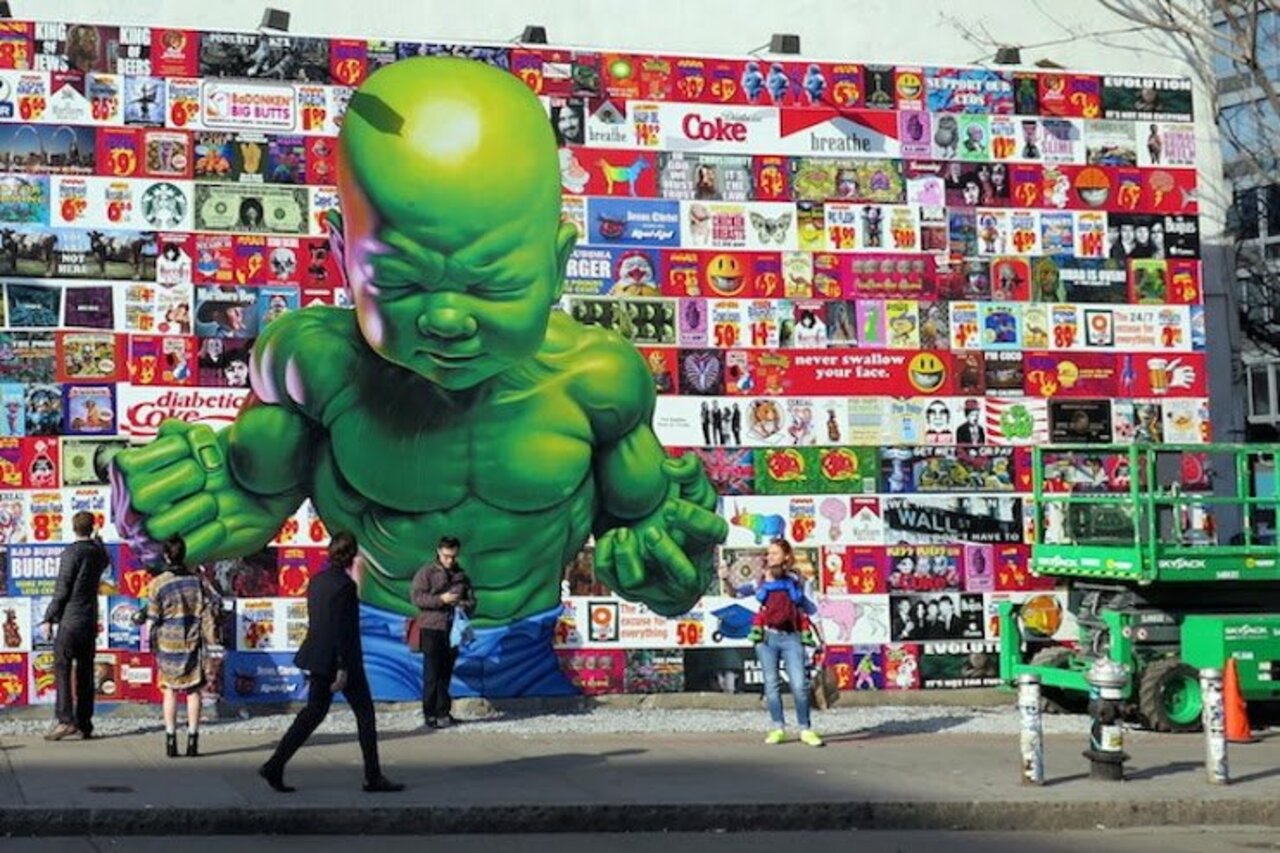 Baby Hulk #StreetArt by Ron English, Houston Bowery Wall, New York https://t.co/mZ4LaT7o9x