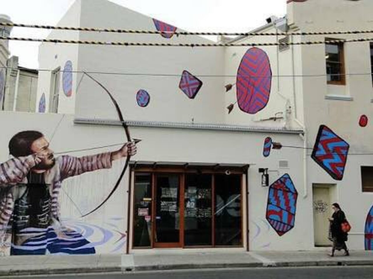 Mural by Fintan Magee, Sydney, Australia #Streetart #urbanart #graffiti #mural #art #Sydney #Australia https://t.co/vJetvlQiAE