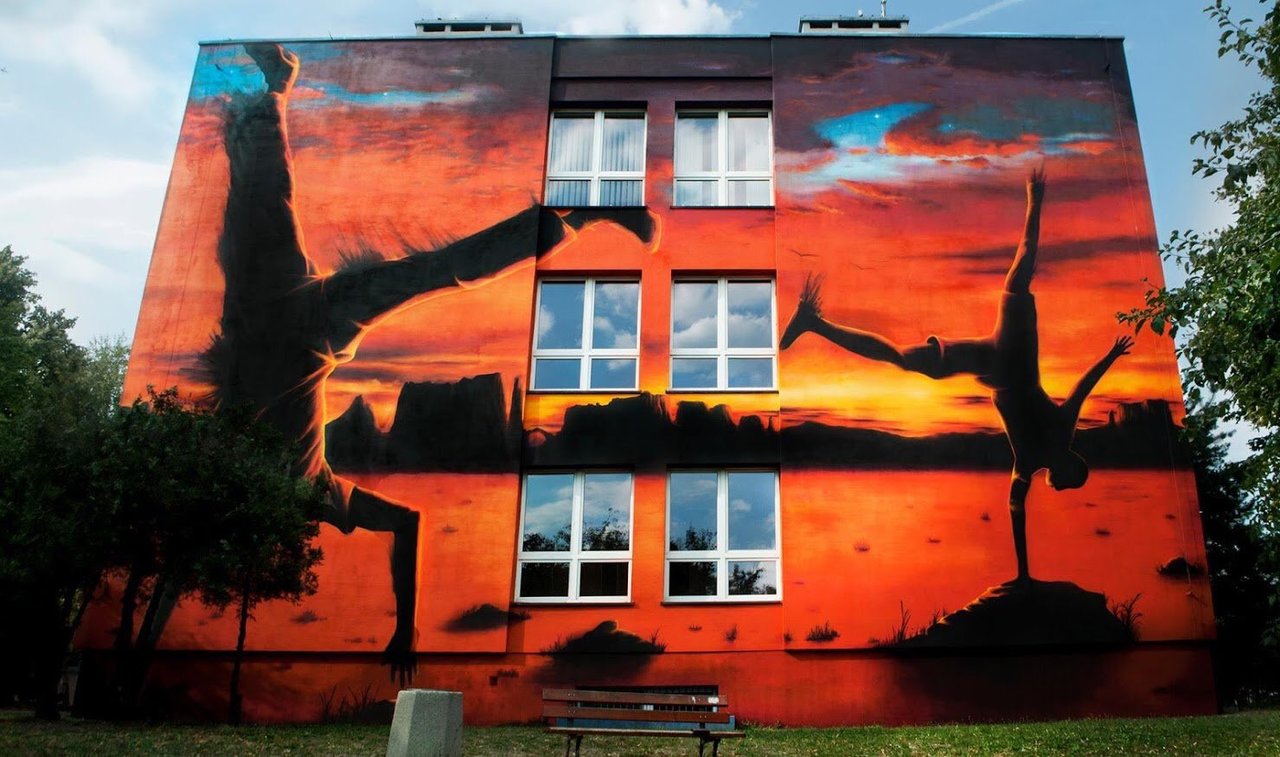 Mural by Romi #Poland #Streetart #urbanart #graffiti #mural #art https://t.co/WQgWWC1wpg
