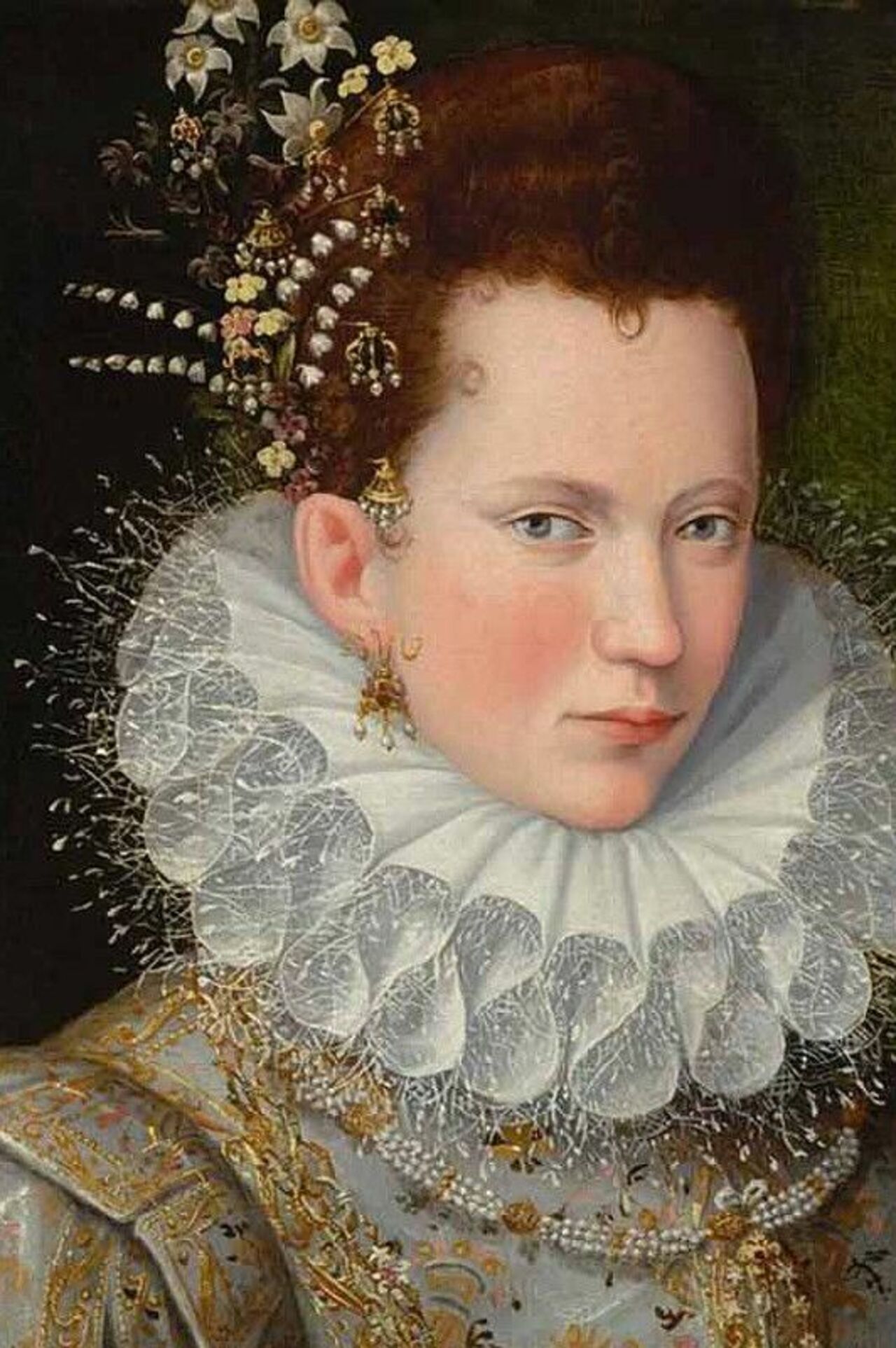 RT @Helisabethhh: Portrait of a Lady, c. 1590 by Lavinia Fontana ▴ Artistic Accessories ▴  #art #painting #twitart https://t.co/BAA1vyzBBK
