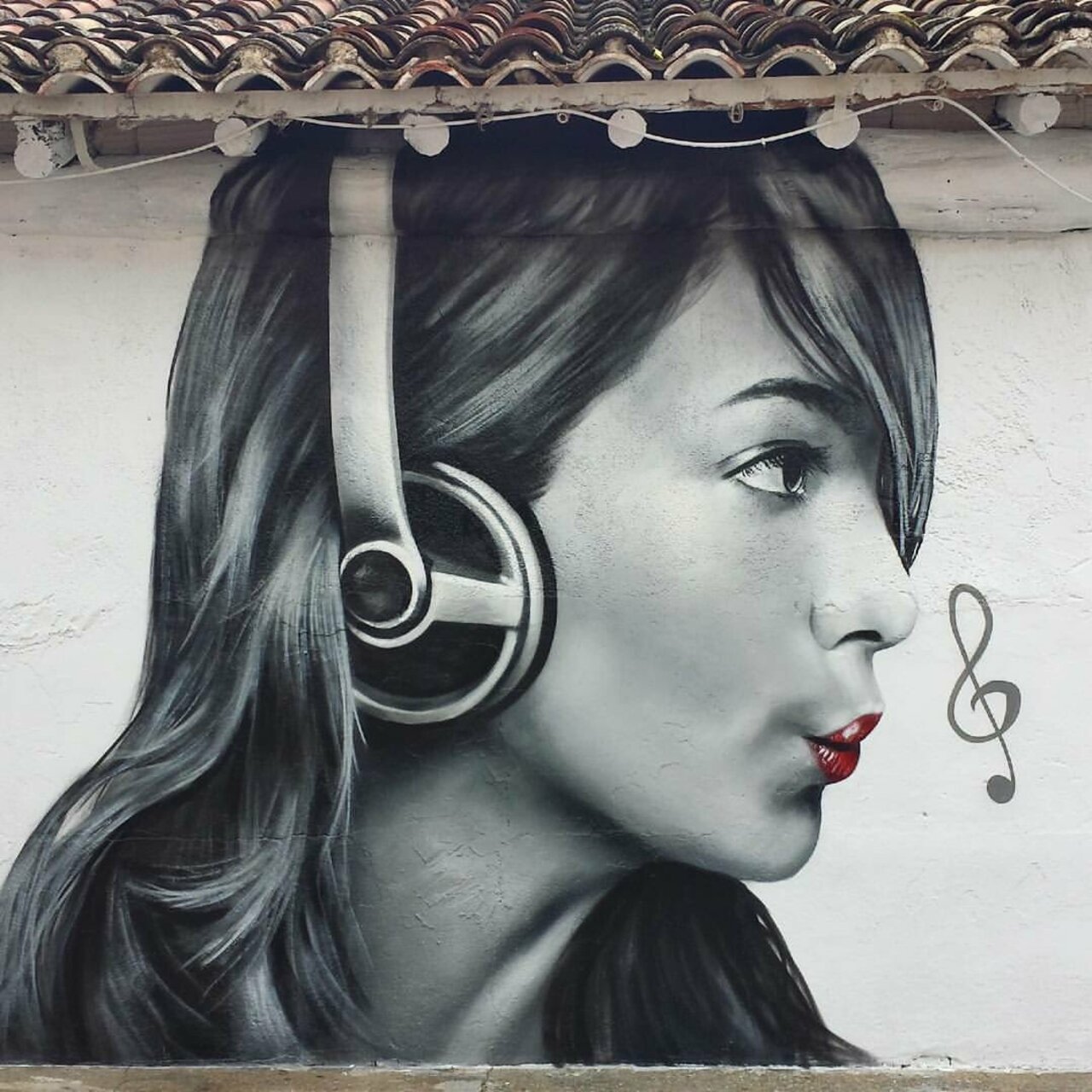 Xolaka Street Art   Valencia Spain 🇪🇸 #art #mural #graffiti #streetart https://t.co/HOFOZJVbXV