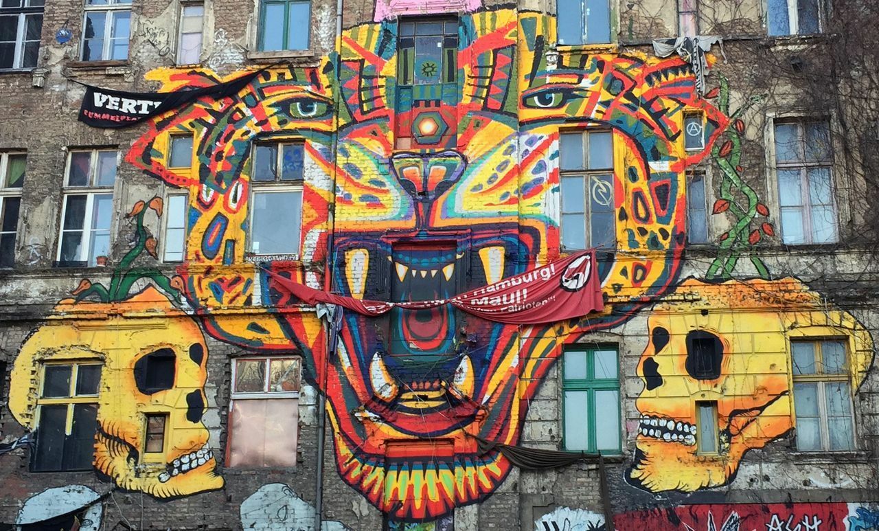 Berlin, Street #Art and #Graffiti @Steemit#Travel http://buff.ly/2lbqMrl https://t.co/eRXXdB2F1O
