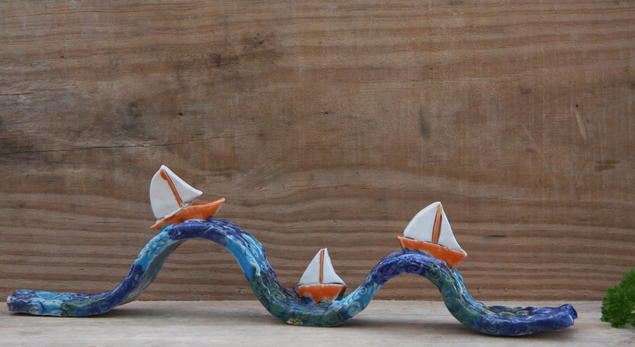Ceramic Sailinghttps://www.etsy.com/uk/shop/CatherineWoowat?ref=hdr_shop_menu#crafthour #dorsetteam #sailing #ceramics https://t.co/uwUy85YKJP