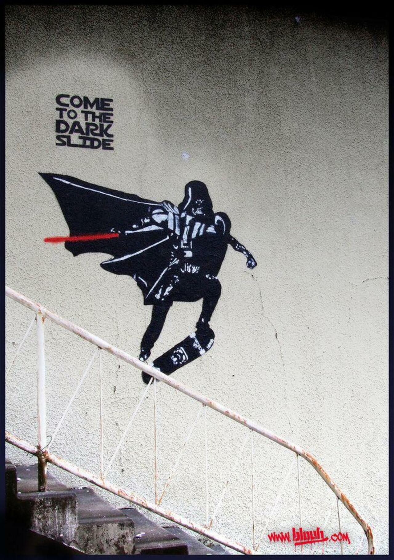 "@5putnik1: Darth Vader rail-sliding #dartvader #skating #graffiti #streetart #art #dope . : http://t.co/6F0xCbepHU" ☆ ☆ ☆