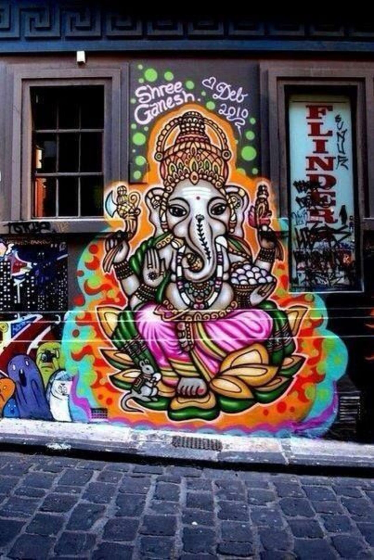 I couldn't find the artist#streetart #mural #graffiti #art https://t.co/CNFsKVAeld