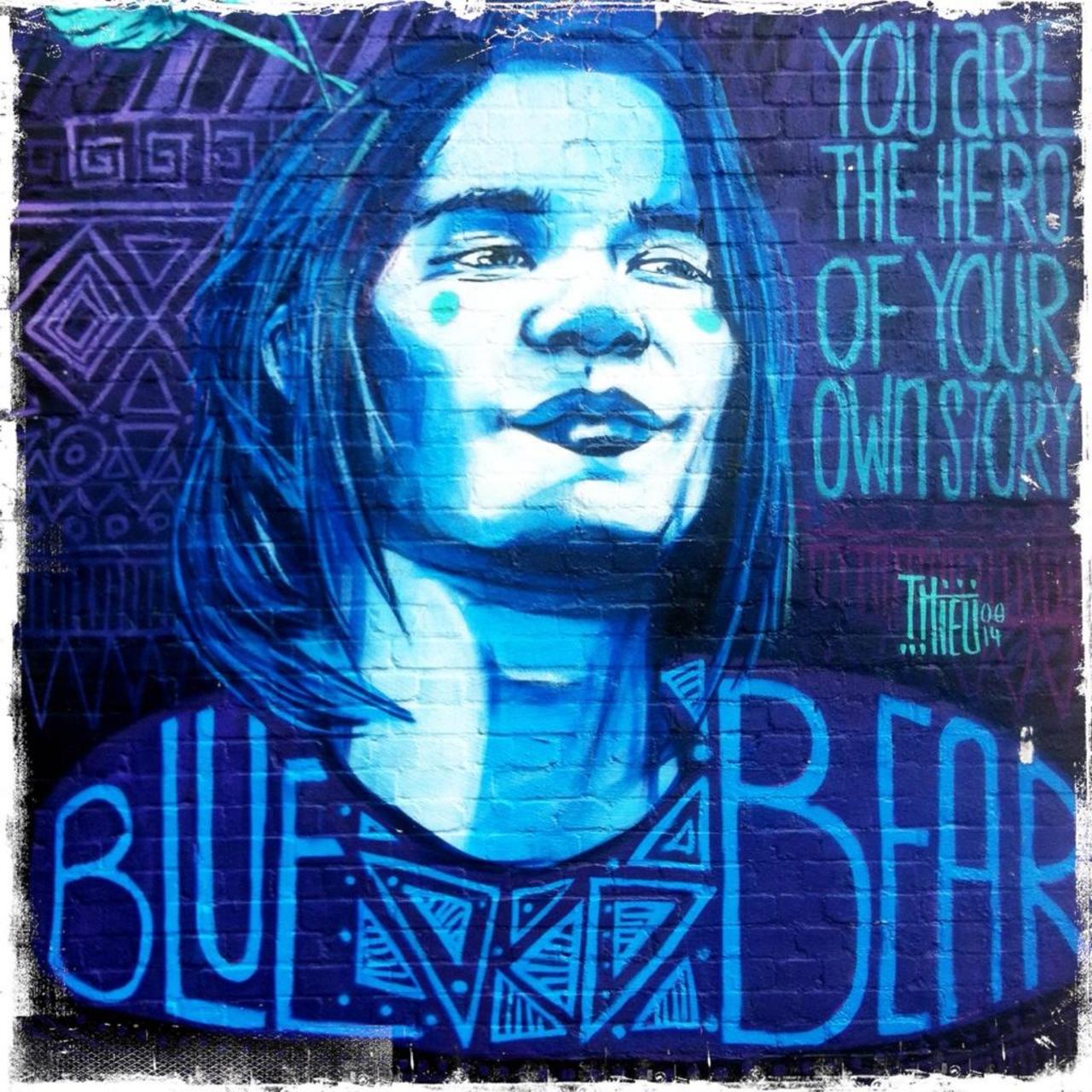 Blue Bear | fabulous streetart thanks to @Thieu_Design in Camden.

#art #graffiti http://t.co/y2eeITnbbh
