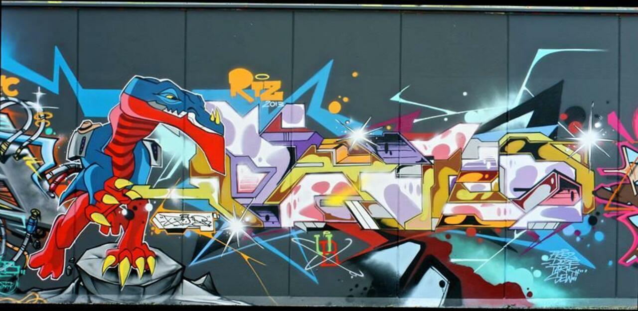 By pro176 #graffiti #urbanart #streetart #art #spraypaint #stencil http://t.co/anb4suztPX