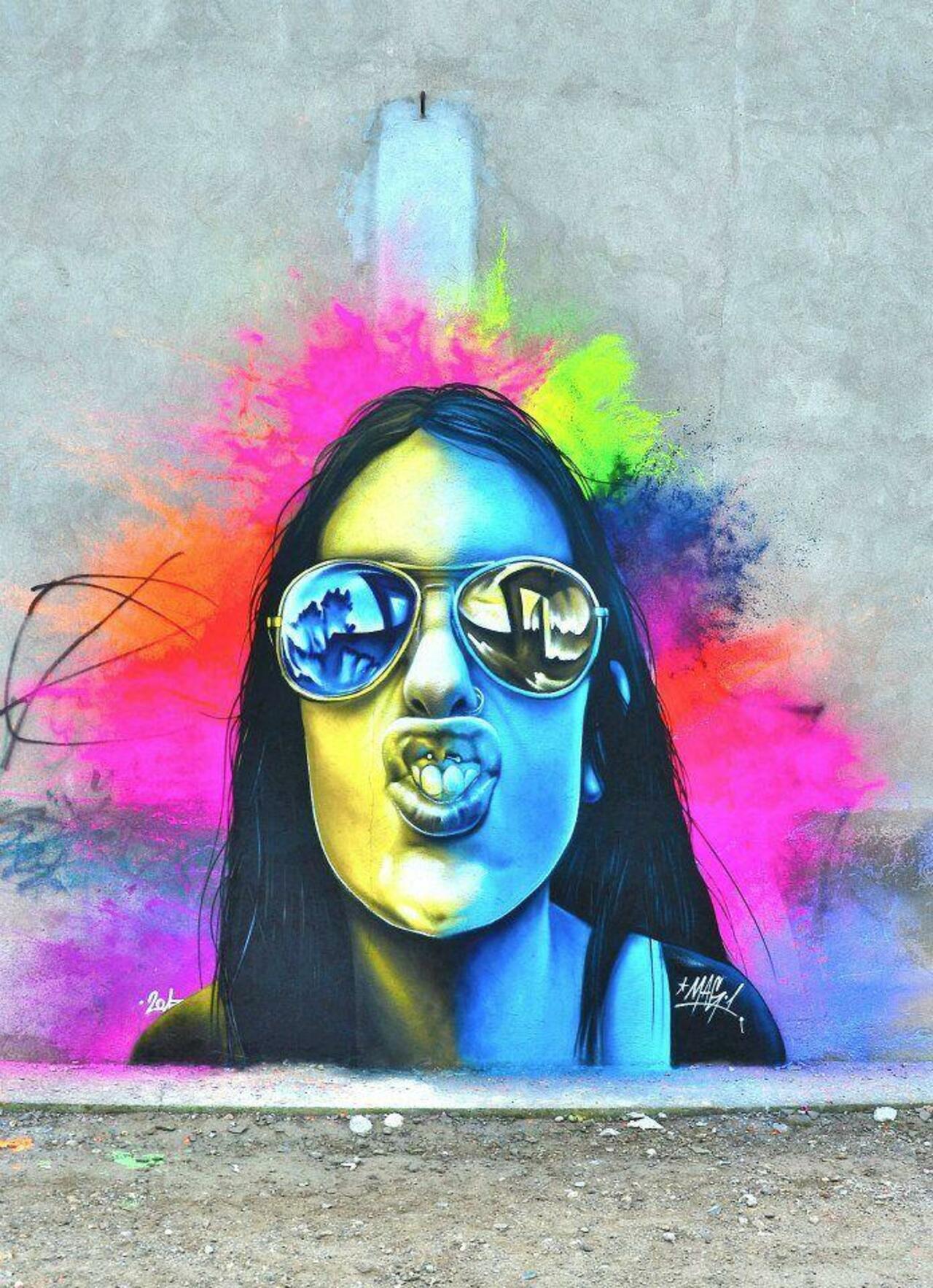 Rainbow Psychedelics  #streetart #graffiti #art #funky #dope . : http://t.co/U0YWn8bJnN
