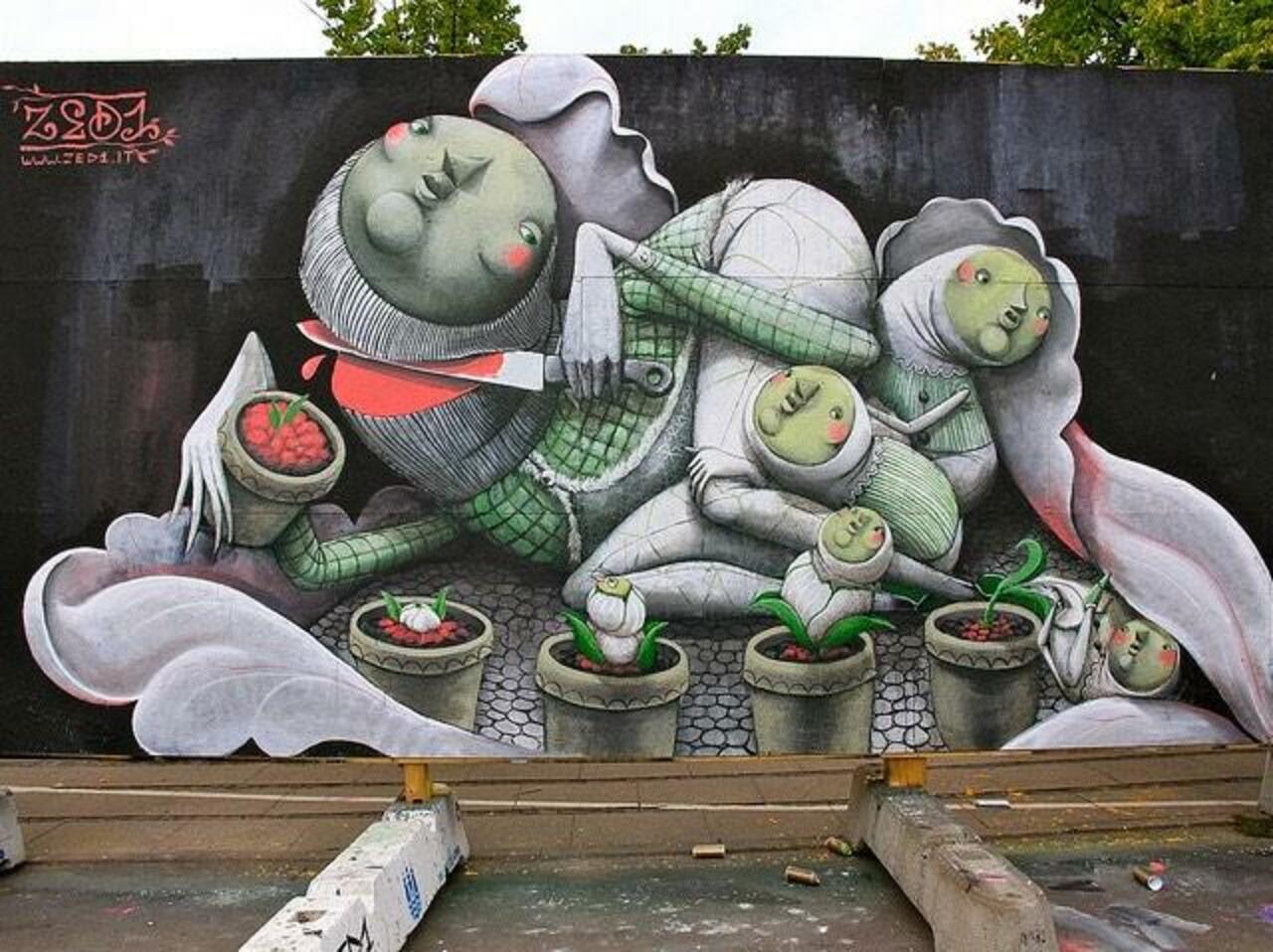 Italian artist Zed-1 (Galore Urban Art Festival)
Copenhagen

#streetart #art #Graffiti #mural #Copenhagen http://t.co/23H07uuYZe