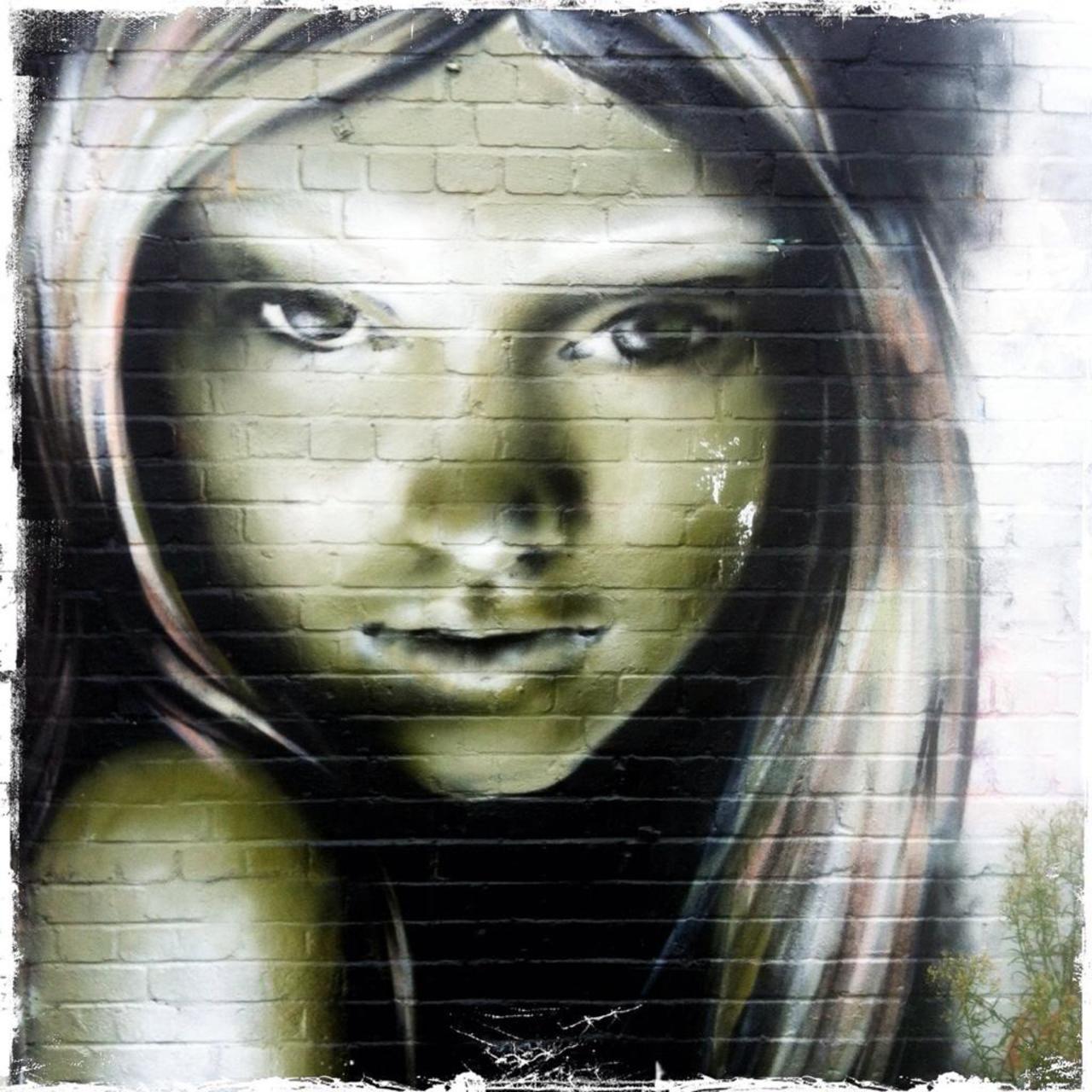 "@BrickLaneArt: Beautiful mural found at the Hollywell Lane car park #art #streetart #graffiti http://t.co/6mDLZXgrW8"